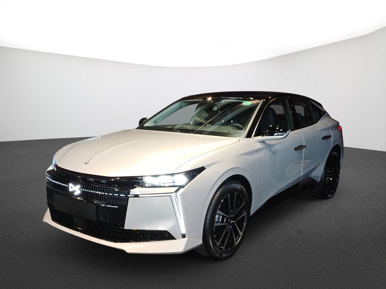 DS Automobiles DS 4 N°4 E-Tense 157 kW Jules Verne