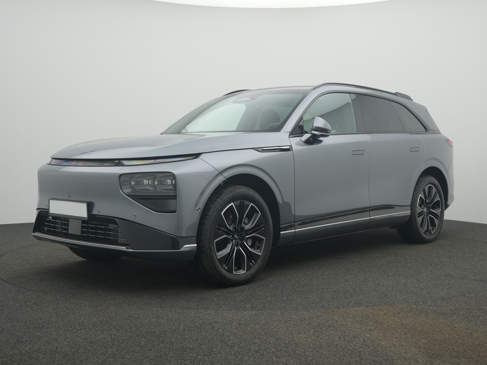 XPeng G9 LongRange+Graph/Schw Nappa+21"+Prem+AHK