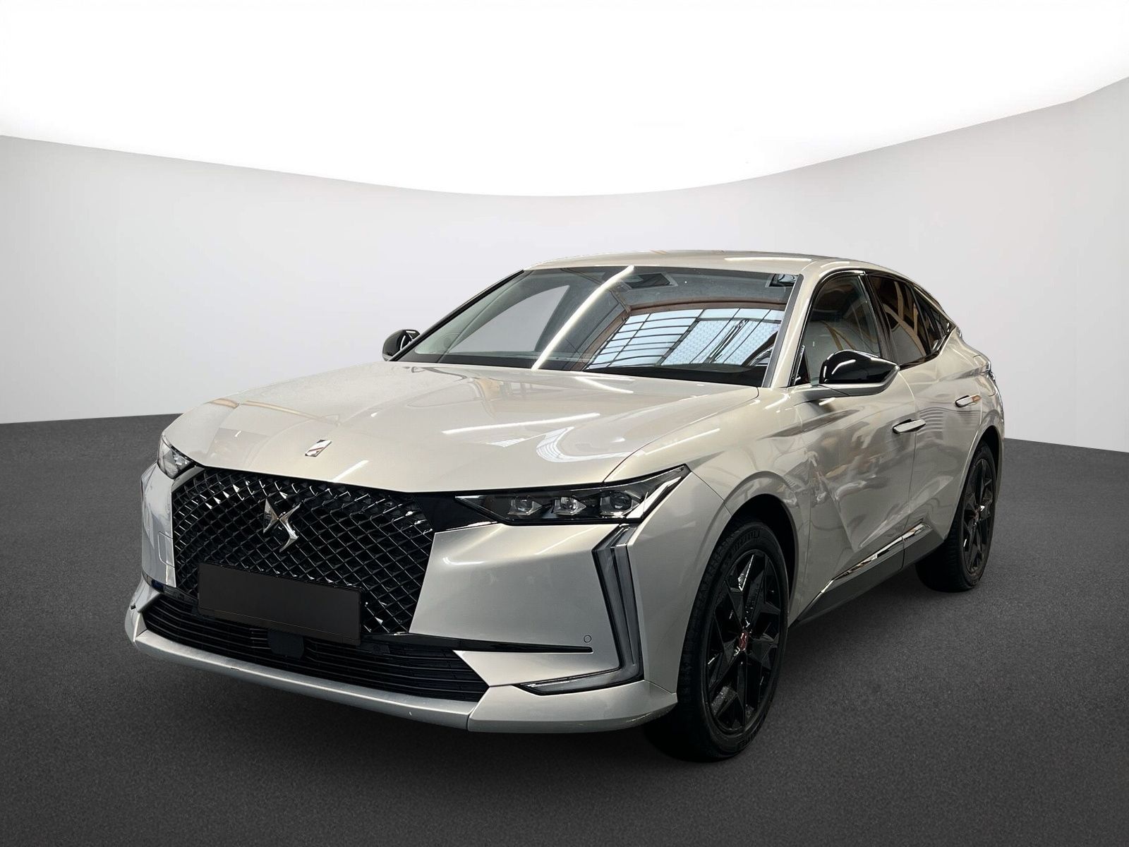 DS Automobiles DS 4 E-TENSE PERFORMANCE LINE +