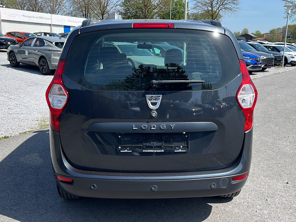 Dacia Lodgy dCi 110 Celebration