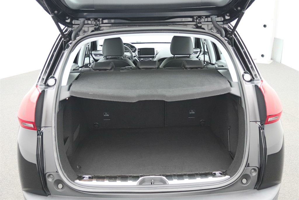 Peugeot 2008 BlueHDi 100 Allure