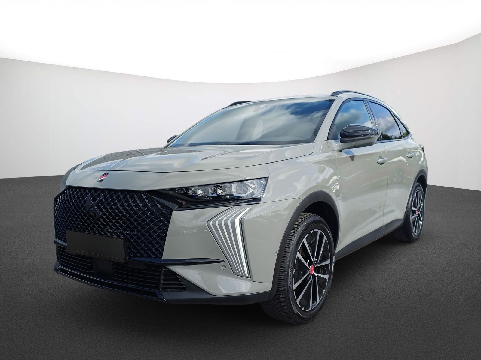 DS Automobiles DS 7 PERFORMANCE LINE + BlueHDi 130 EAT8