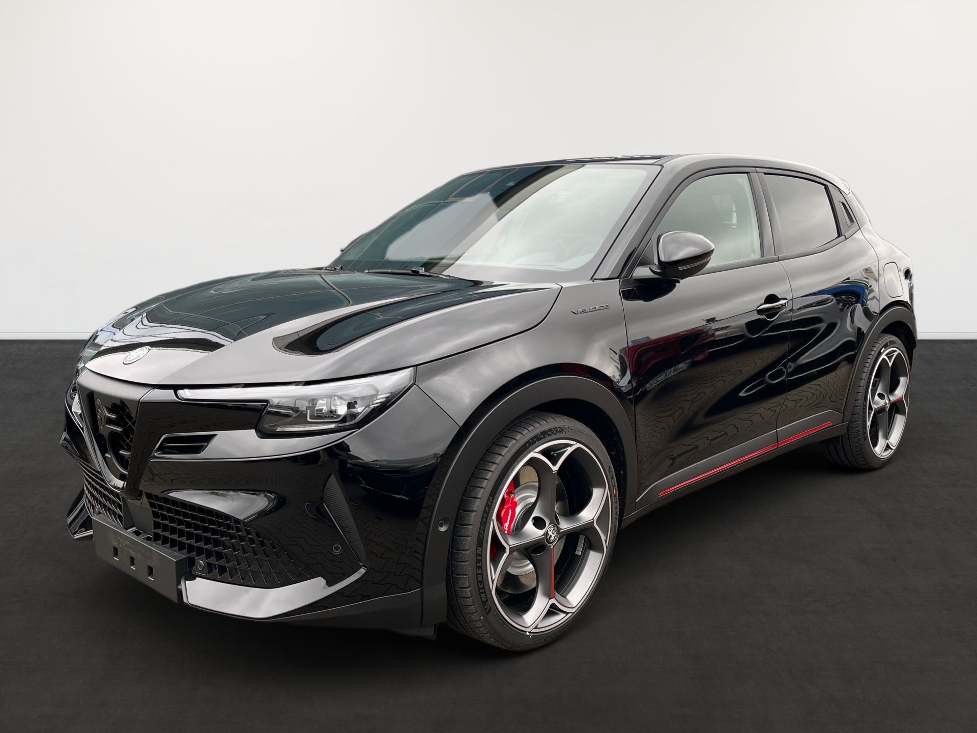 Alfa Romeo Junior Elettrica-280 VELOCE 207kW