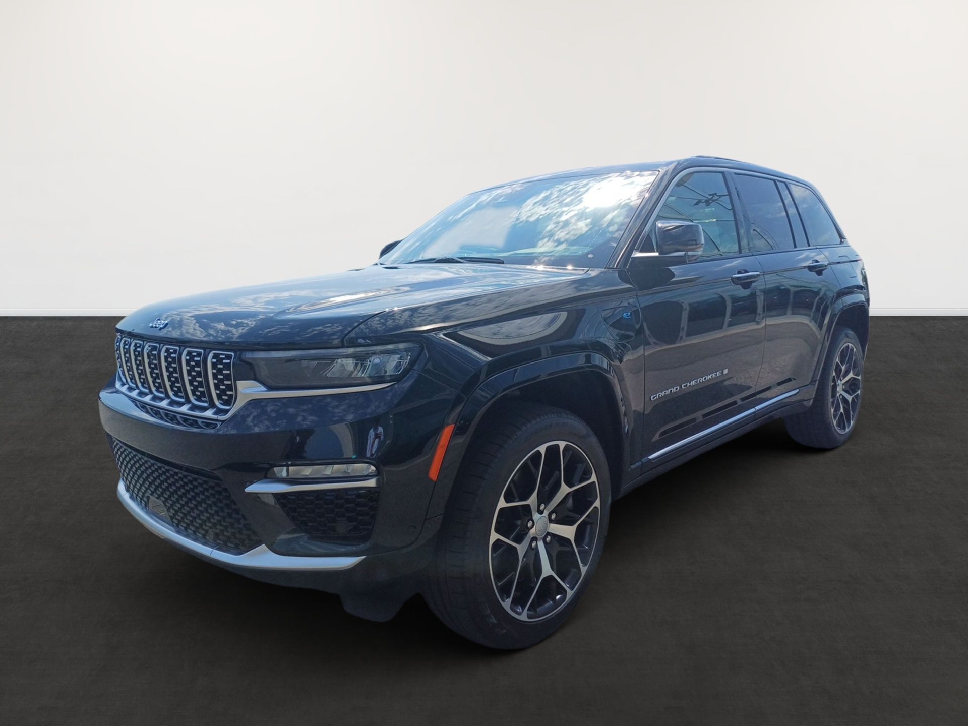 Jeep Grand Cherokee Plug-in Hybrid MY24 Summit