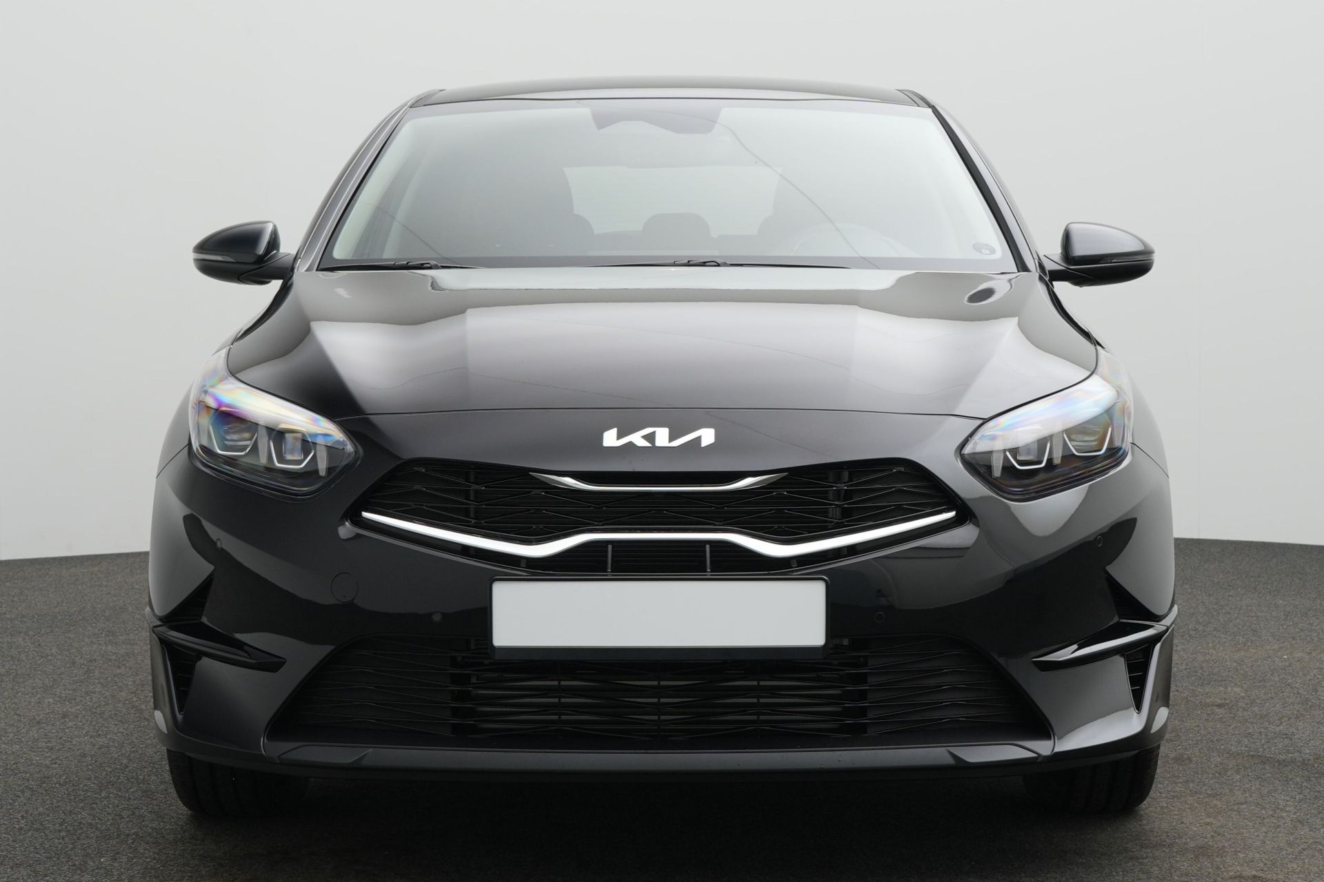Kia Ceed _5 1.5T 140 ULTIMATE STY