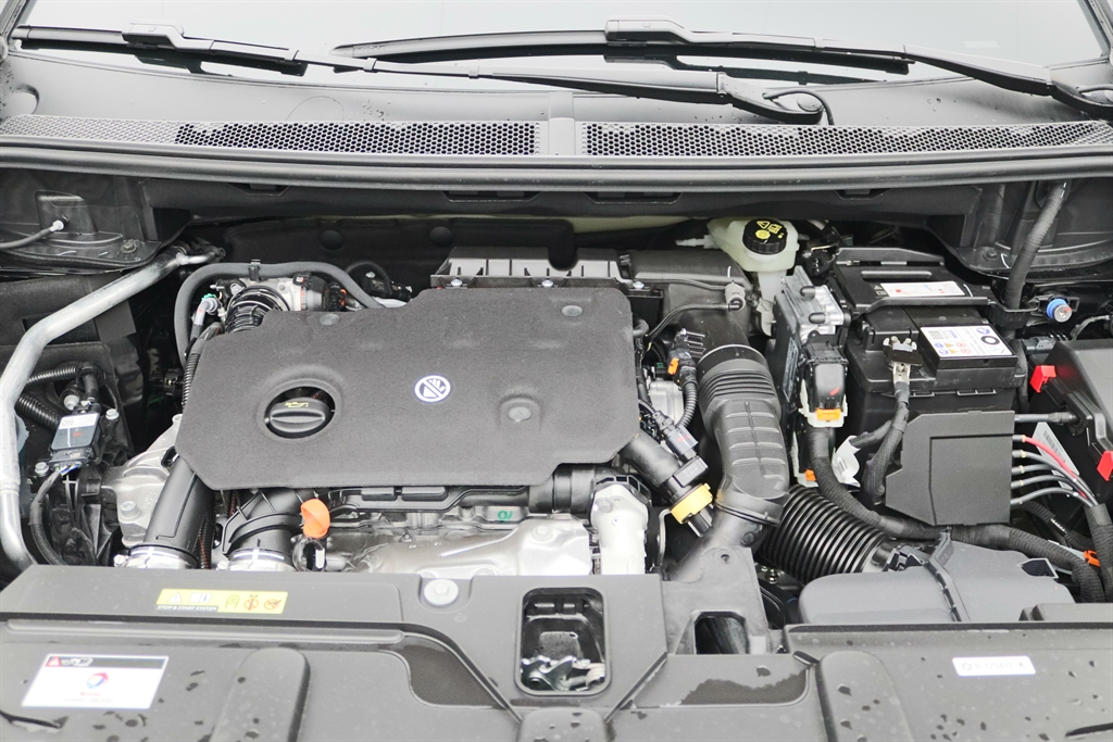 Peugeot 5008 BlueHDi 130 GT EAT8 Start Stop