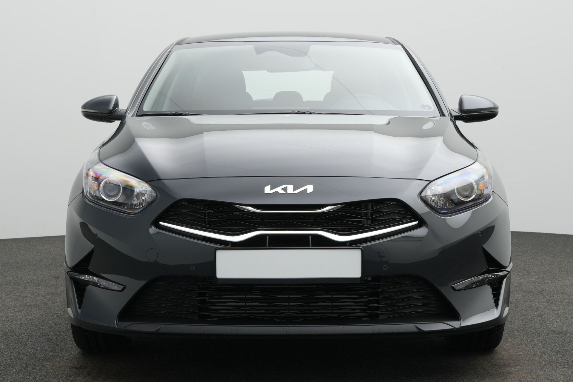 Kia Ceed _5 1.5T 140 ULTIMATE STD